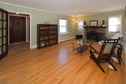 680 Ramapo Rd, Teaneck, NJ 07666 photo 3
