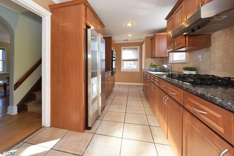 680 Ramapo Rd, Teaneck, NJ 07666 photo 7