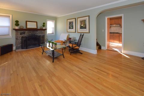 680 Ramapo Rd, Teaneck, NJ 07666 photo 4