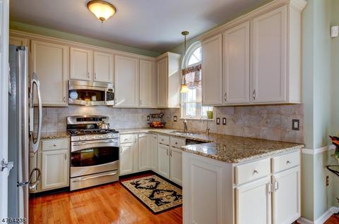 5 Stapleton Ct, Bridgewater, NJ 08807 photo 6