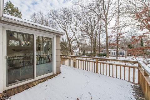 85 Magnolia Pl, Wayne, NJ 07470 photo 20