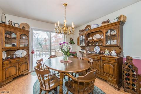85 Magnolia Pl, Wayne, NJ 07470 photo 9