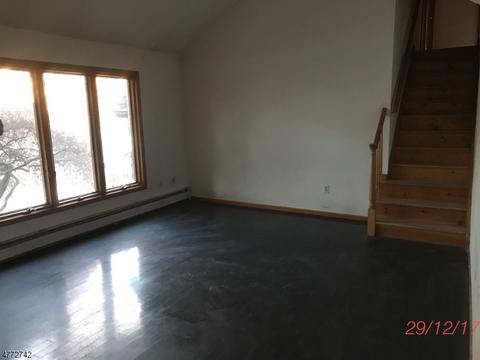 27 Louisa Ct, Wayne, NJ 07470 photo 9
