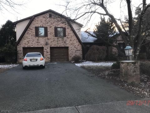27 Louisa Ct, Wayne, NJ 07470 photo 1