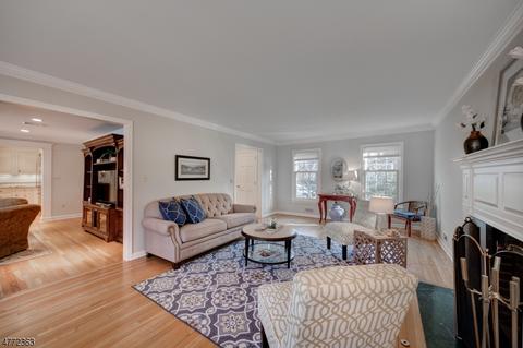 31 Tanglewood Dr, Summit, NJ 07901 photo 3