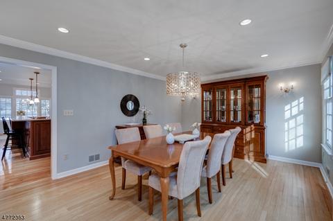 31 Tanglewood Dr, Summit, NJ 07901 photo 4