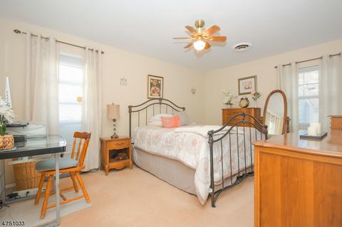 112 Surrey Dr, Wayne, NJ 07470 photo 16