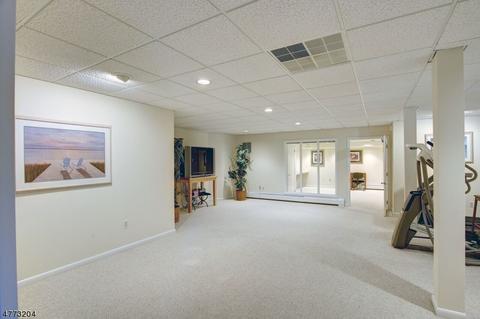 4 Daisy Ct, Kinnelon, NJ 07405 photo 20
