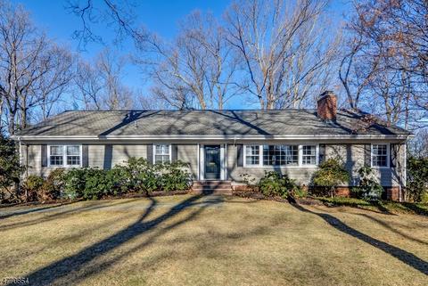 100 Crest Dr, Summit, NJ 07901 photo 1