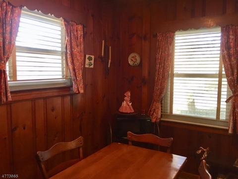 223 Hillcrest Dr, Paramus, NJ 07652 photo 8