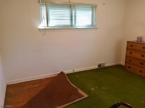 223 Hillcrest Dr, Paramus, NJ 07652 photo 12