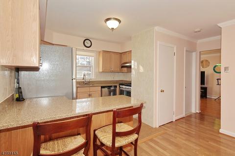 88 Elm St, Summit, NJ 07901 photo 15