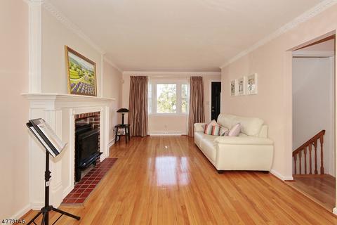 88 Elm St, Summit, NJ 07901 photo 9
