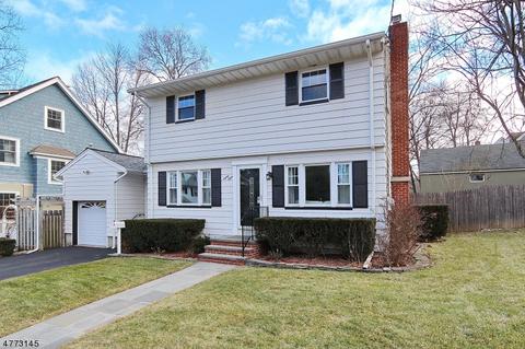 88 Elm St, Summit, NJ 07901 photo 3