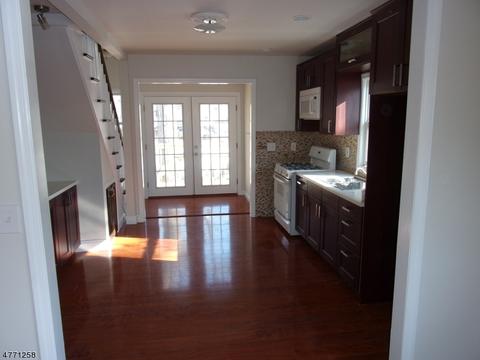 24 Grand St, Wayne, NJ 07470 photo 5