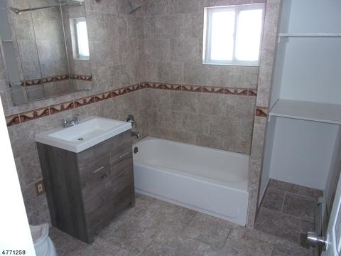 24 Grand St, Wayne, NJ 07470 photo 11