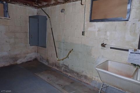 354 Mountain Ave, Springfield, NJ 07081 photo 9