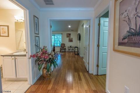 86 Summer Hill Rd, Wayne, NJ 07470 photo 12
