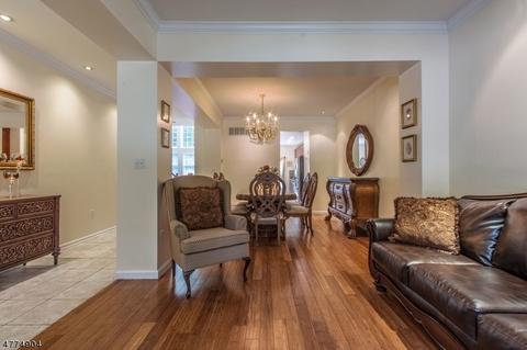 86 Summer Hill Rd, Wayne, NJ 07470 photo 3