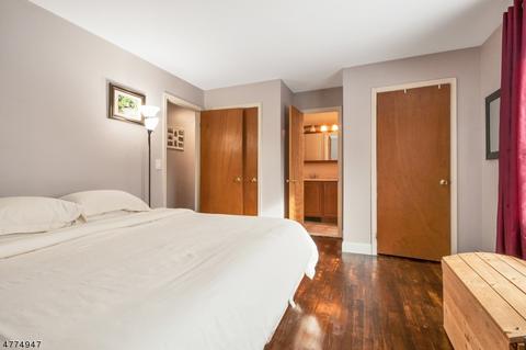 206 Hamilton Dr, Hackettstown, NJ 07840 photo 8