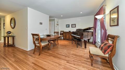 92 Easedale Rd, Wayne, NJ 07470 photo 6