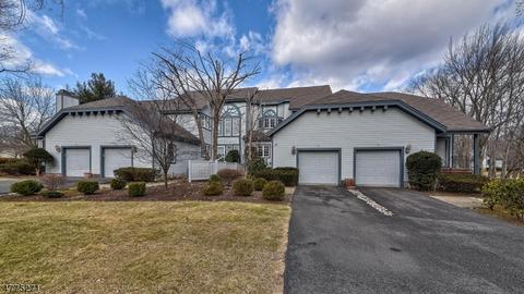 92 Easedale Rd, Wayne, NJ 07470 photo 1