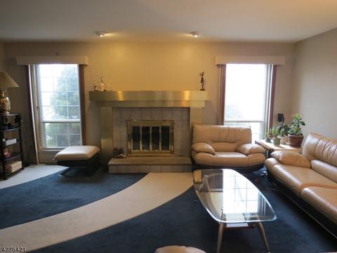 5 Birdseye Cir, Wayne, NJ 07470 photo 5