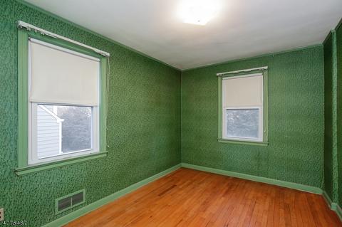 21 Devonshire Rd, Cedar Grove, NJ 07009 photo 12