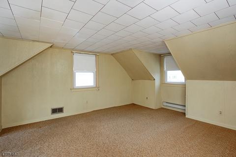21 Devonshire Rd, Cedar Grove, NJ 07009 photo 15