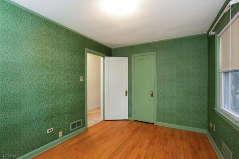 21 Devonshire Rd, Cedar Grove, NJ 07009 photo 13