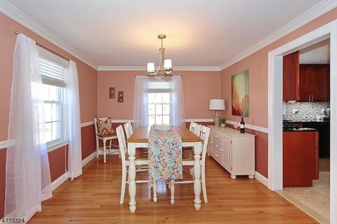 1132 Forest Dr, Clark, NJ 07066 photo 6