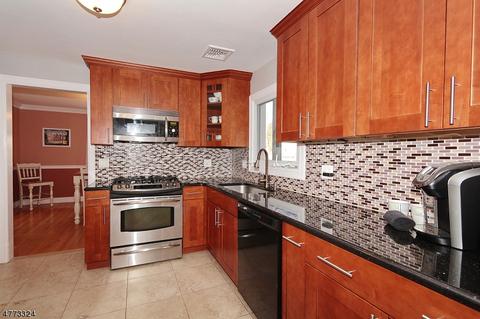 1132 Forest Dr, Clark, NJ 07066 photo 10