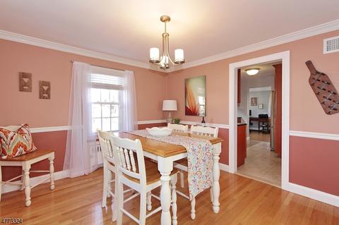 1132 Forest Dr, Clark, NJ 07066 photo 7