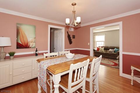 1132 Forest Dr, Clark, NJ 07066 photo 8