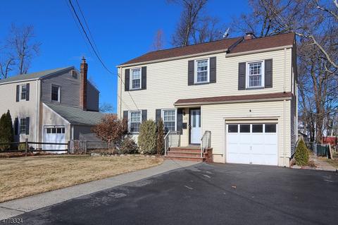 1132 Forest Dr, Clark, NJ 07066 photo 2