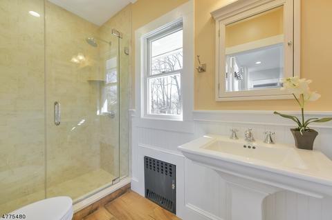 244 Christopher St, Montclair, NJ 07043 photo 17