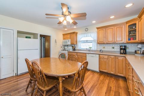 96 Harrison St, Nutley, NJ 07110 photo 7