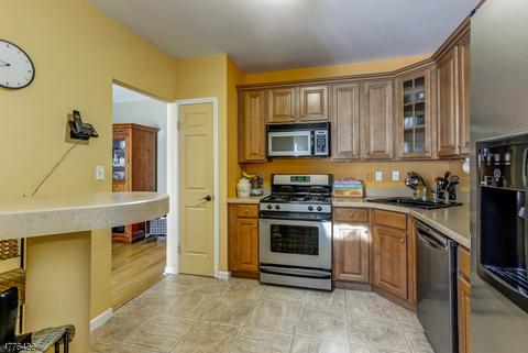 506 Park Pl, Springfield, NJ 07081 photo 3