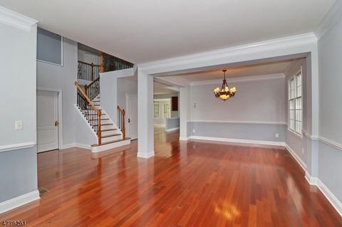 35 Watchung Dr, Bernards, NJ 07920 photo 4