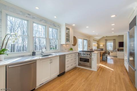 3 Glenbrook Dr, Mendham, NJ 07945 photo 3