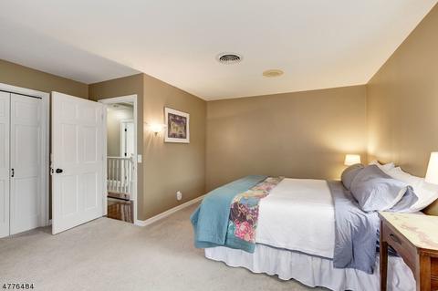 1061 Bartlett St, Phillipsburg, NJ 08865 photo 12