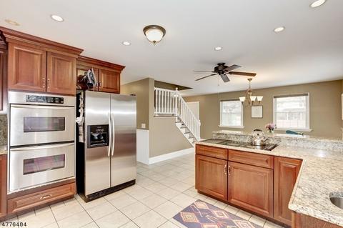 1061 Bartlett St, Phillipsburg, NJ 08865 photo 7