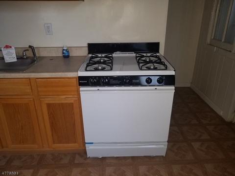 492 Fairview Ave, Orange, NJ 07050 photo 6