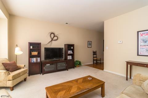 7 Paddock Ln, Flemington, NJ 08822 photo 5