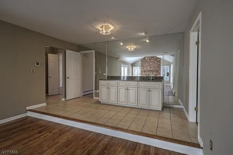9 Demarest Dr, Mendham, NJ 07945 photo 8