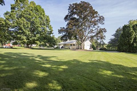 708 E Prospect St, Hackettstown, NJ 07840 photo 24
