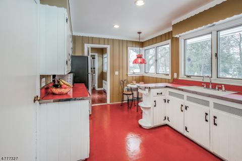 708 E Prospect St, Hackettstown, NJ 07840 photo 14