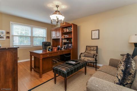 10 Gloucester Rd, Summit, NJ 07901 photo 17