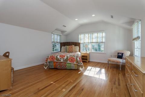 10 Gloucester Rd, Summit, NJ 07901 photo 20