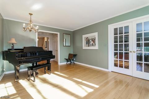 10 Gloucester Rd, Summit, NJ 07901 photo 6